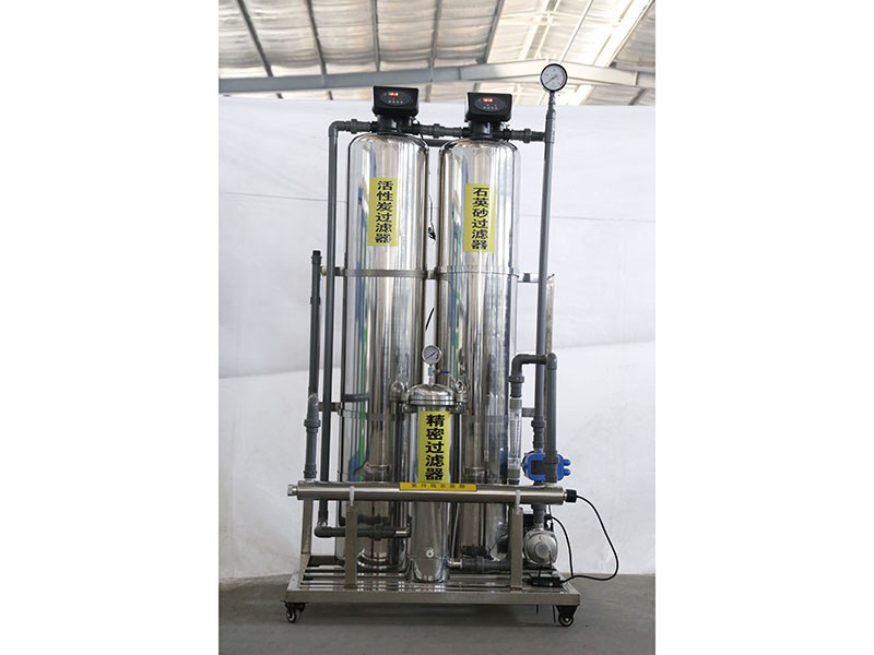 4噸全自動(dòng)不銹鋼過濾設(shè)備